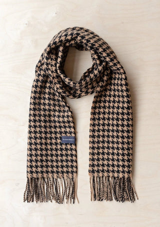 TBCo Lambswool Oversized Scarf in Camel Houndstooth - MMJs Fashion