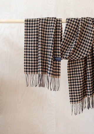 TBCo Lambswool Oversized Scarf in Camel Houndstooth - MMJs Fashion